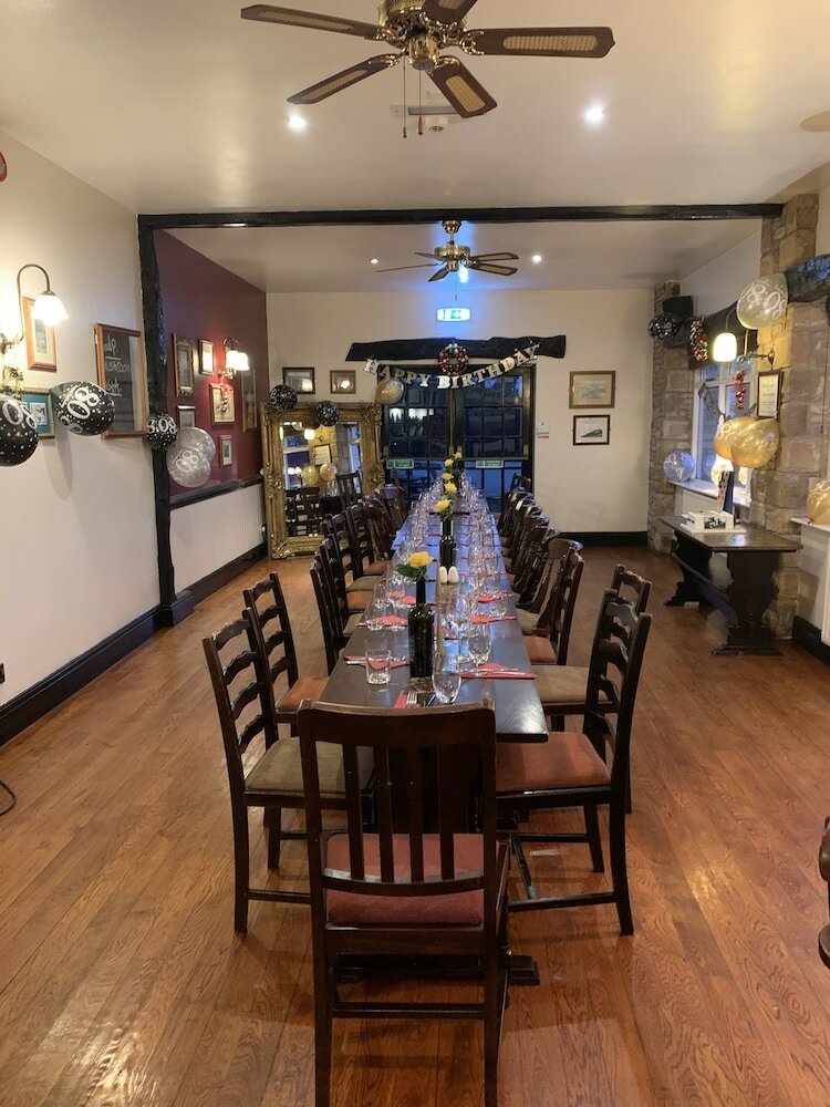 Hotel Cross Keys Inn