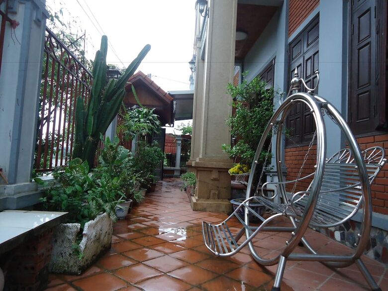 Hostal Laura Villa Homestay & Backpackers - Hostel