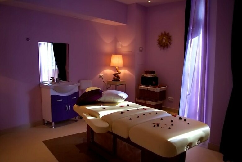 Hotel Multi Rest House