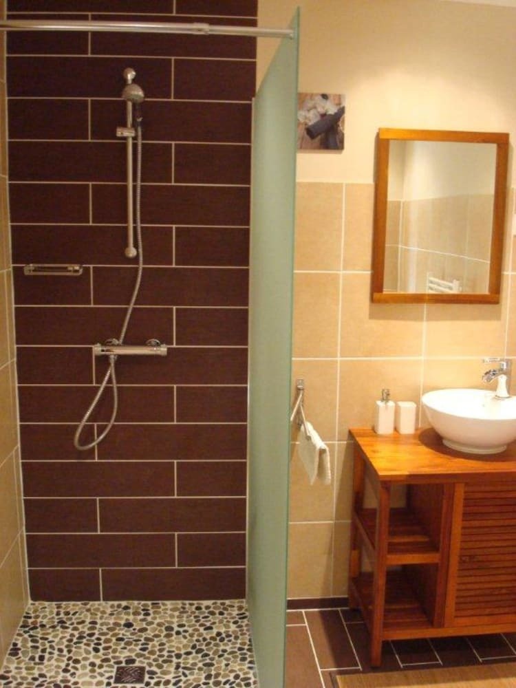 Bed & Breakfast Chambres D'h�tes Combrailleurs