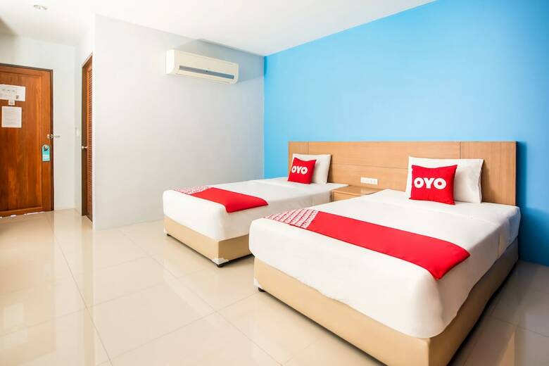 Oyo 344 De Blue @ Sea Rawai Hotel