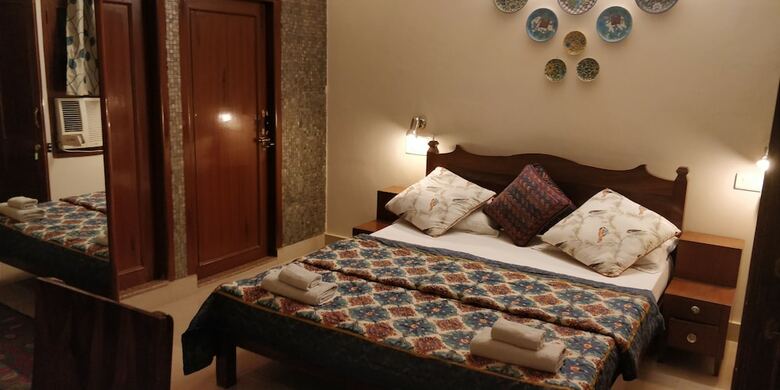 Bed & Breakfast All Seasons Homestay