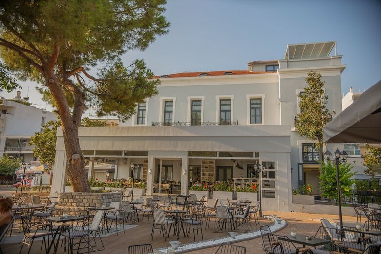 Hotel Panellinion Luxury Rooms