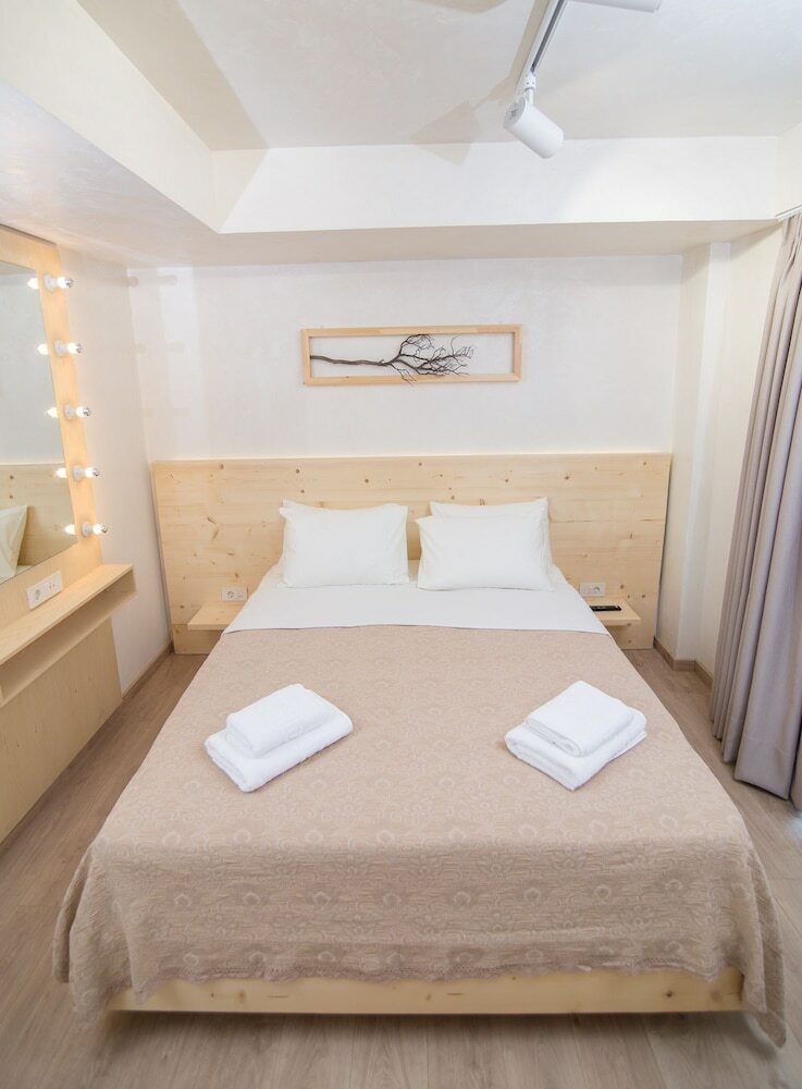 Hotel Panellinion Luxury Rooms