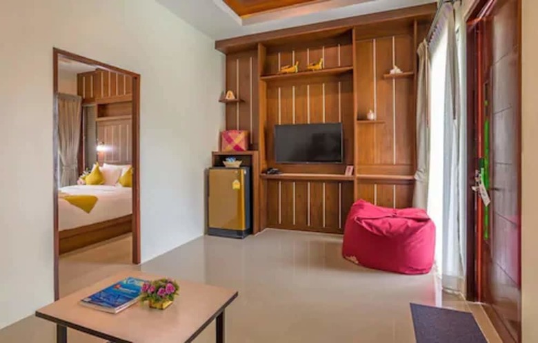 Hotel The Scene Cliff View Villas