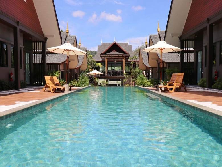 Hotel The Scene Cliff View Villas