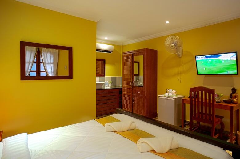 Villa D Riverside Boutique Hotel
