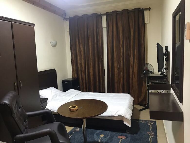 Aparthotel Nour Hotel Apartments