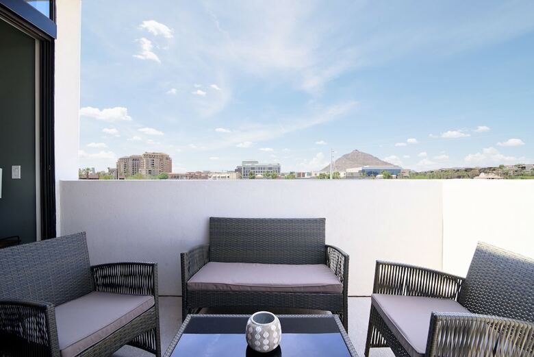 Apartamentos Sonder - Old Town Suites