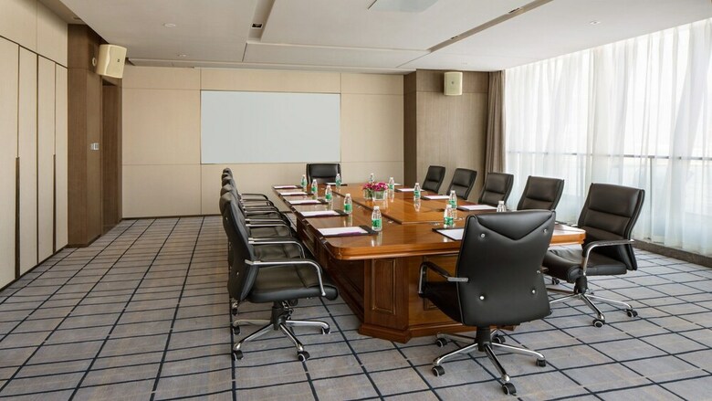 Hotel Crowne Plaza Xiangxi