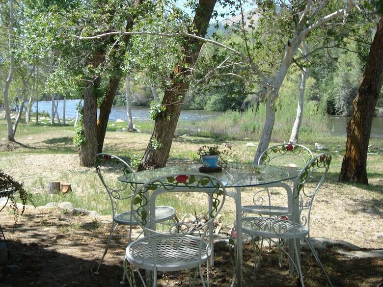Sequoia Riverfront Cabins