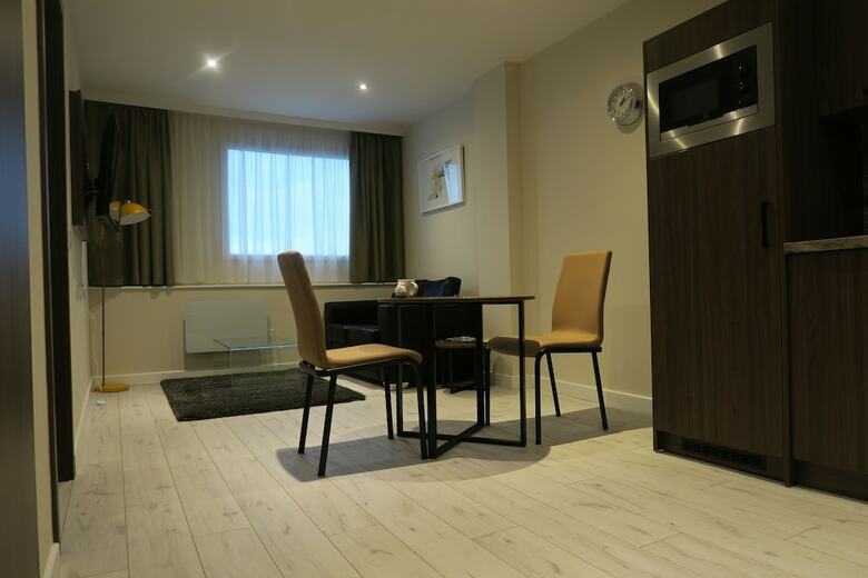 Quay Apartments Clarence House