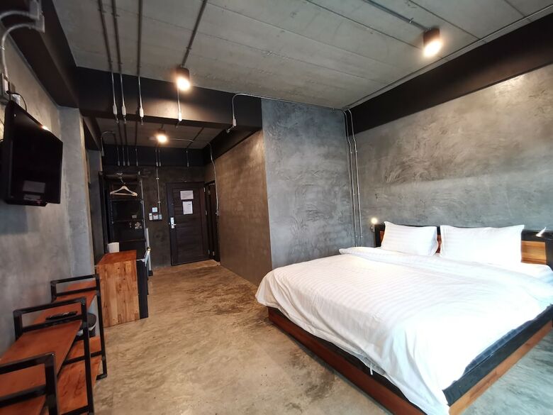 Hotel Norn Nee Nor Hostel&cafe