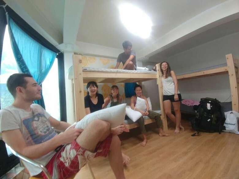 Hostal Redo Backpackers - Hostel