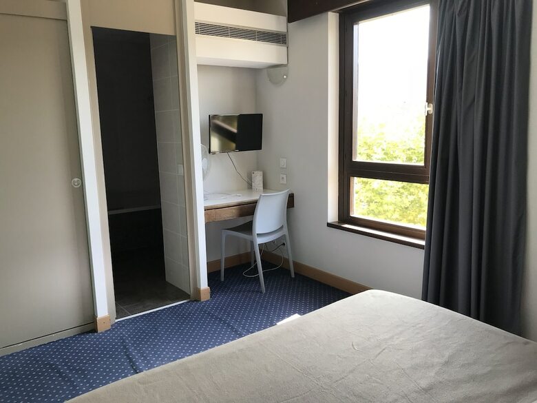 Hotel H�tel Les Portes Du Vercors