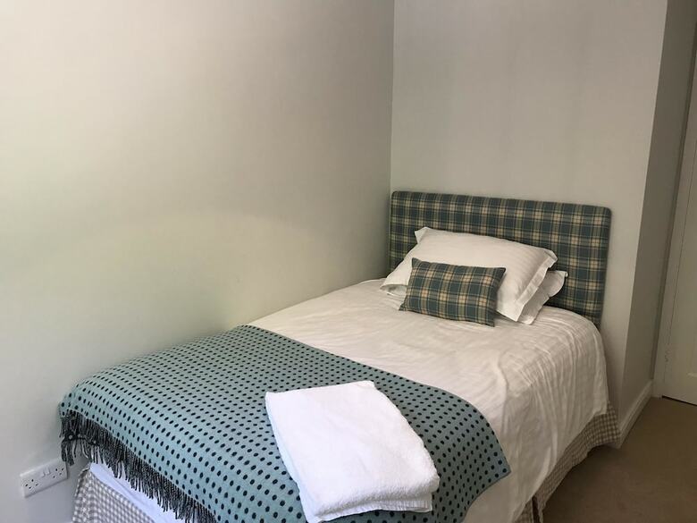Hotel Glebe House