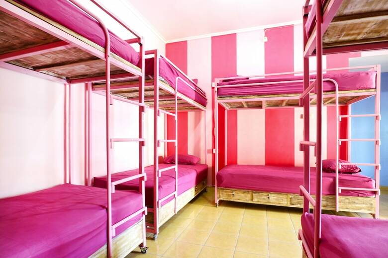 Hostal Balini 9 Hostel