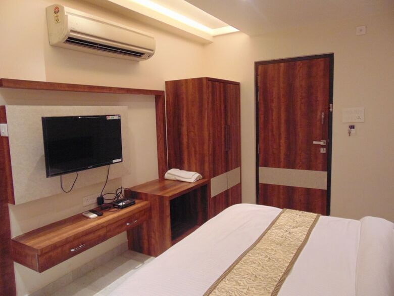 Hotel Saffron
