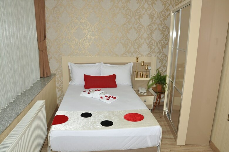 Evim Hotel