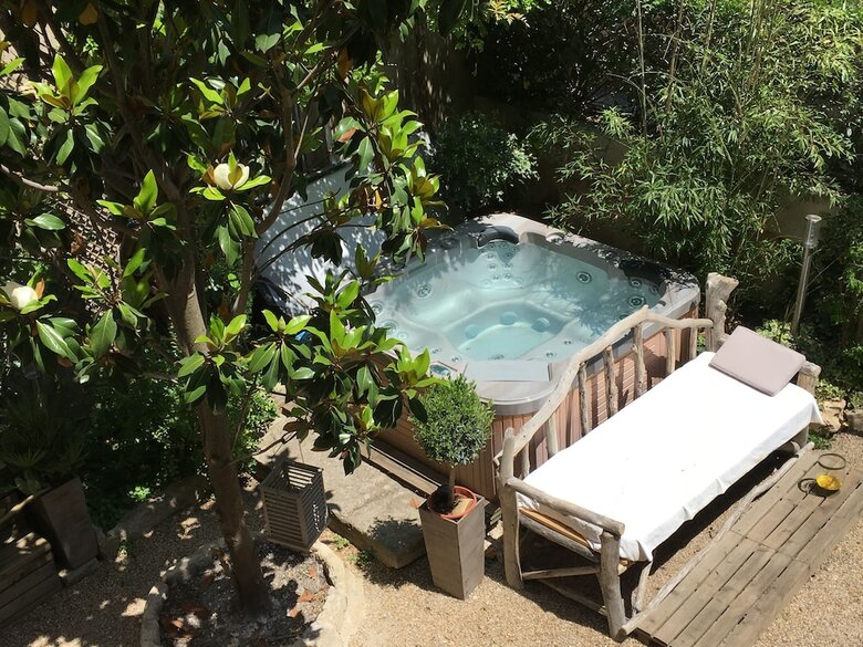 Bed & Breakfast La Maison Des Arts