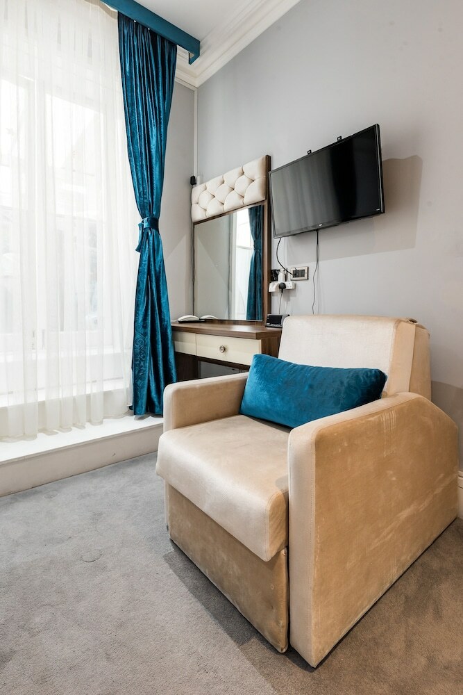 Vilenza Hotel