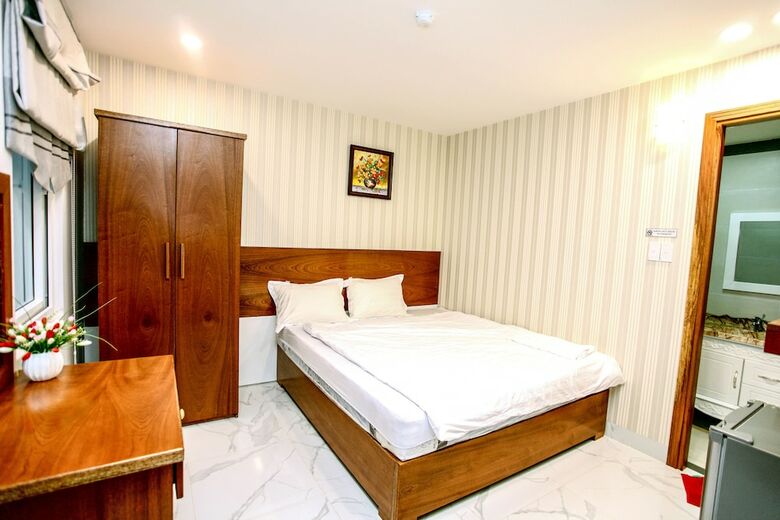Vui Hotel And Apartment