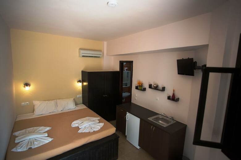 Apartamentos Little Lindos Sea View Studios