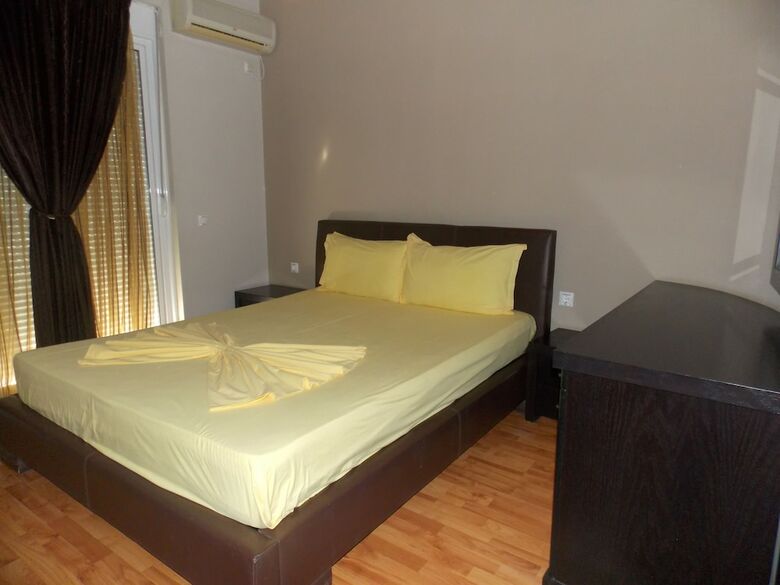Hotel Renato