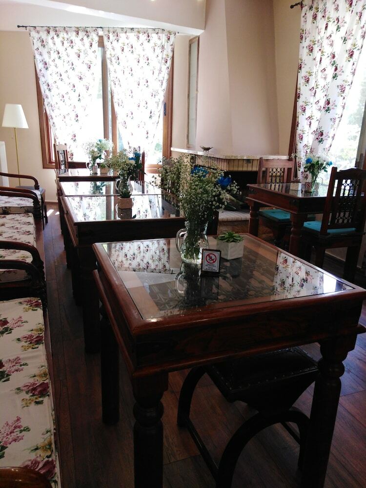 Hotel Mansion Of Kertezis