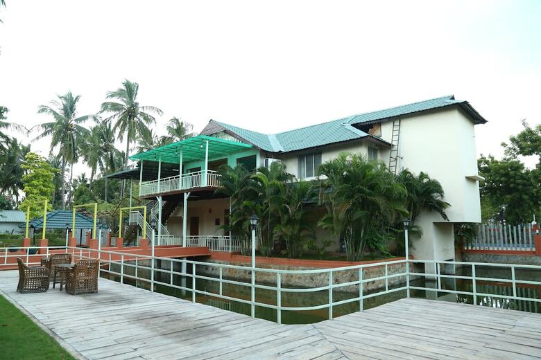 Apartamento Mermaid Resort Kelambakkam