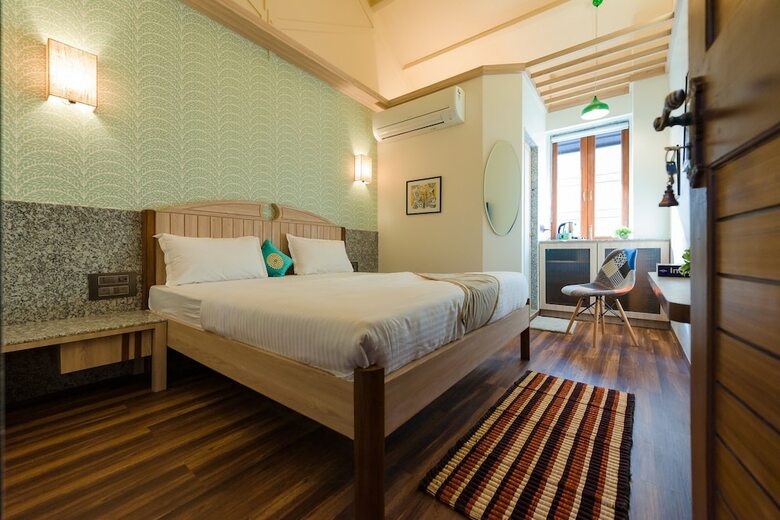 Hotel Travellers Inn Mumbai