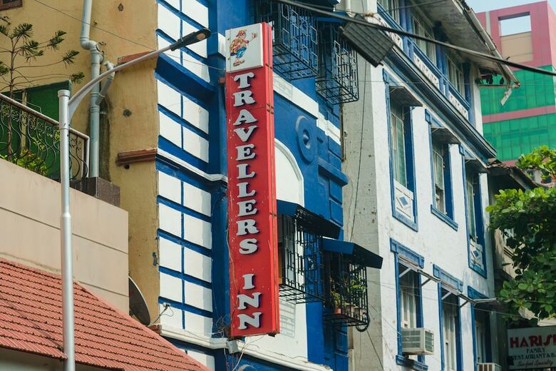 Hotel Travellers Inn Mumbai