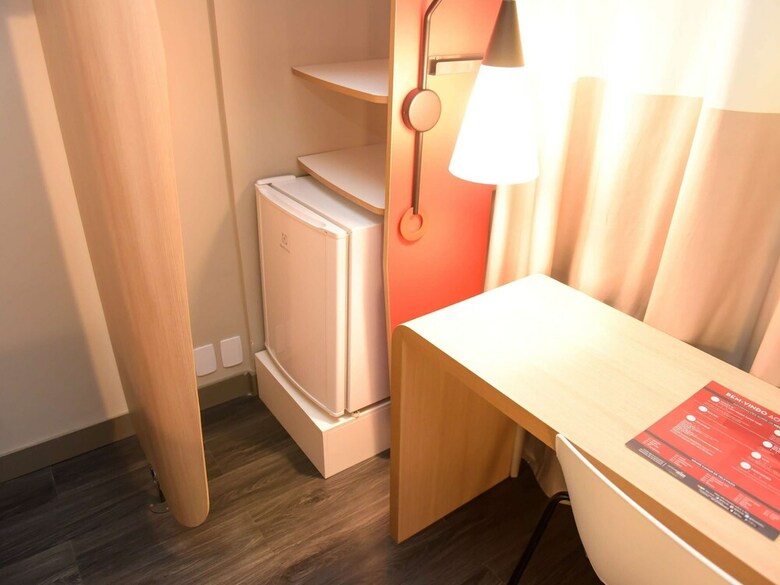Hotel Ibis Tatu�