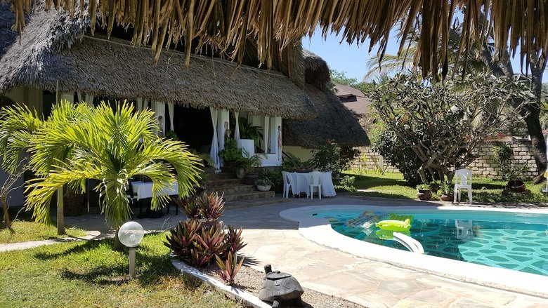 Bed & Breakfast Luna House Malindi