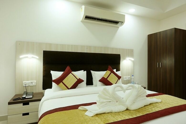 Hotel Green Lotus Residency