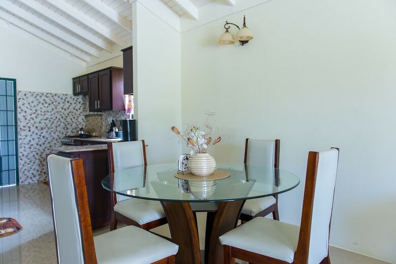 Ocho Rios Beach House At Dax Hall