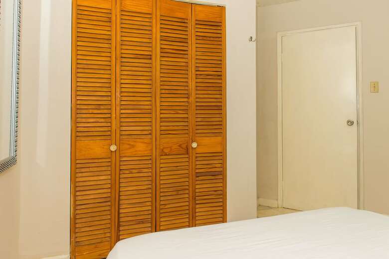Apartamentos Kingston Most Centrally Located Two Bdrm