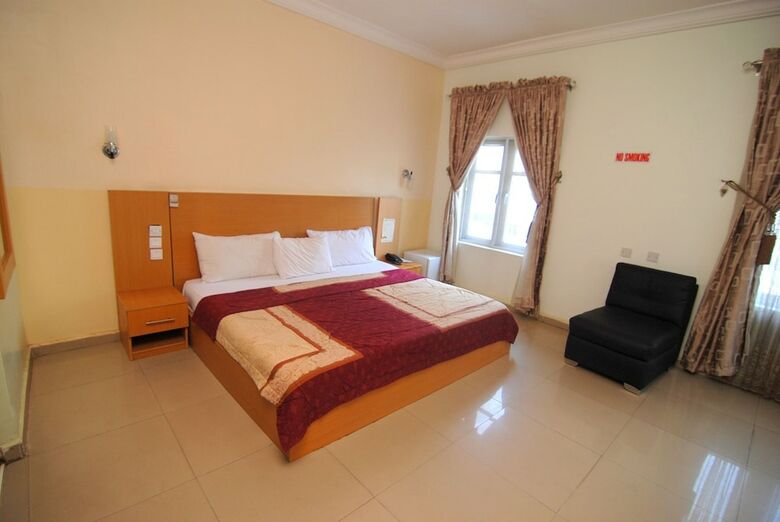 Grandville Hotel & Resort