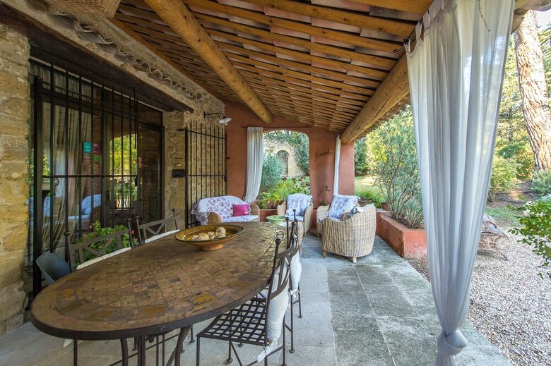 Bed & Breakfast Mas De Foncaudette