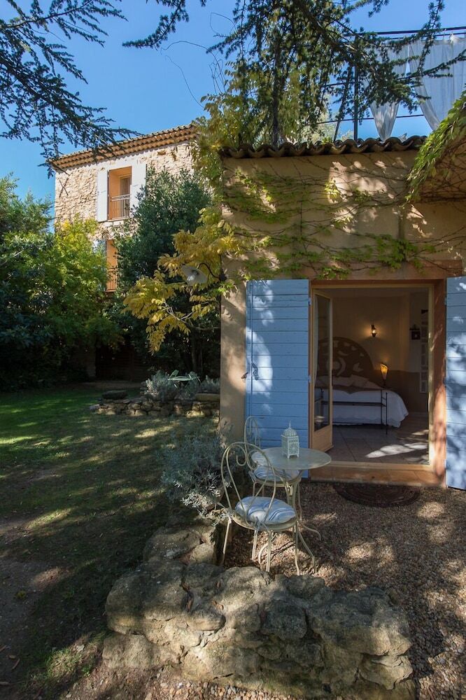 Bed & Breakfast Mas De Foncaudette