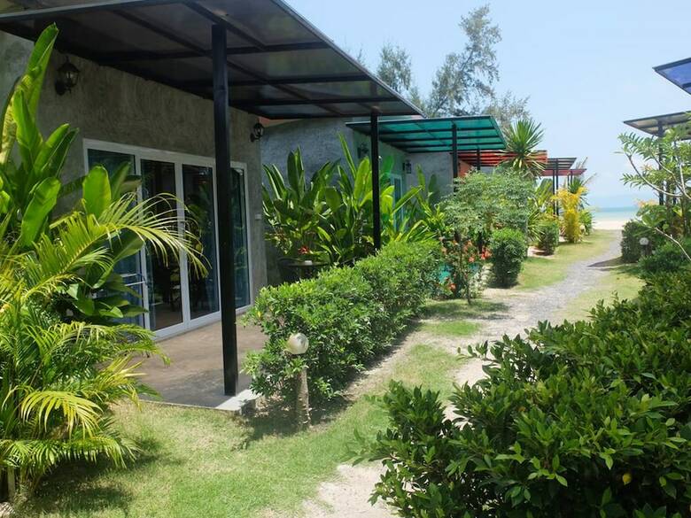 Hotel Seaesta Beach