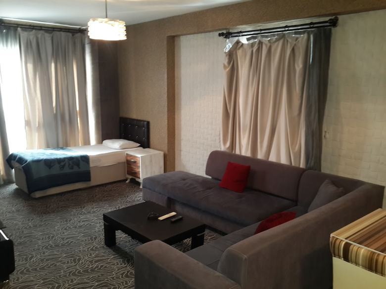 N Suites