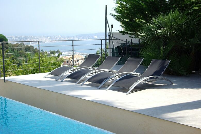 Villa Alamp
