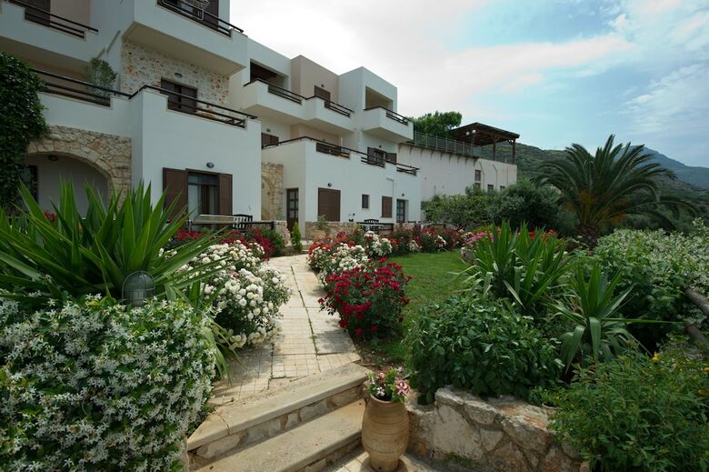 Aparthotel Kavousi Resort