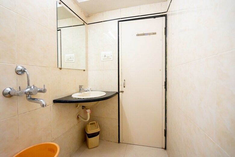 Hotel Mina International