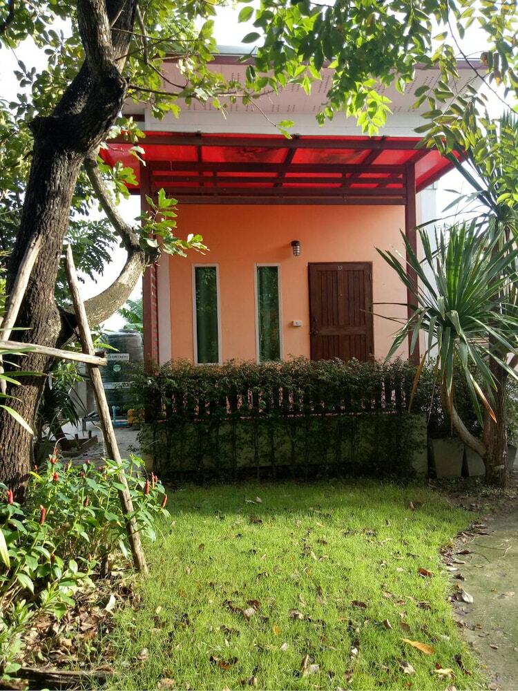 Hotel Baan Chang Resort