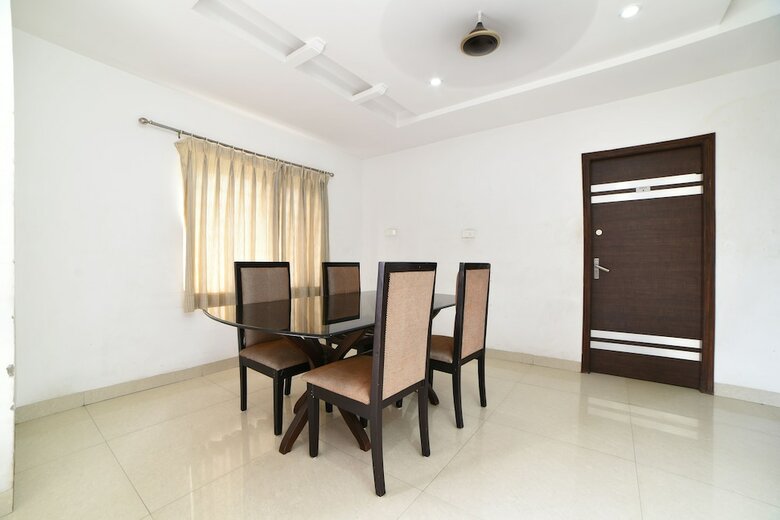 Hotel Hitech Shilparamam Guest House
