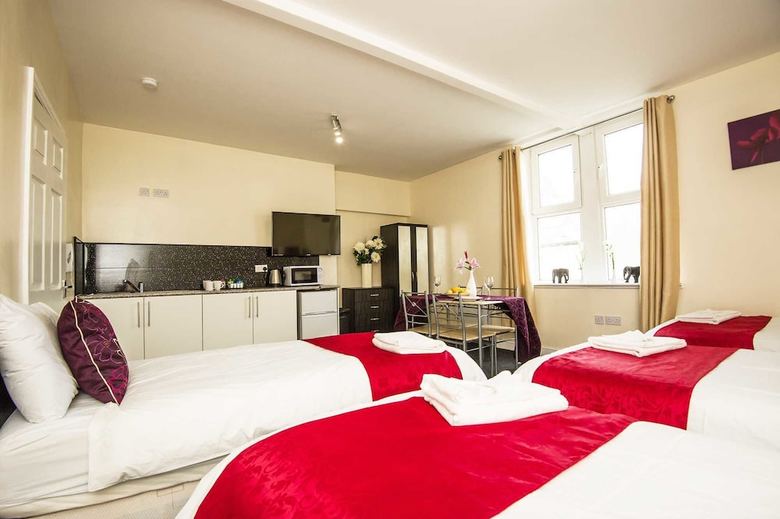 Bradford Apartments Flat 96