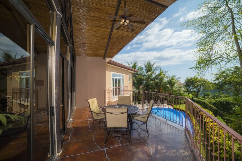 Casa Pacifica