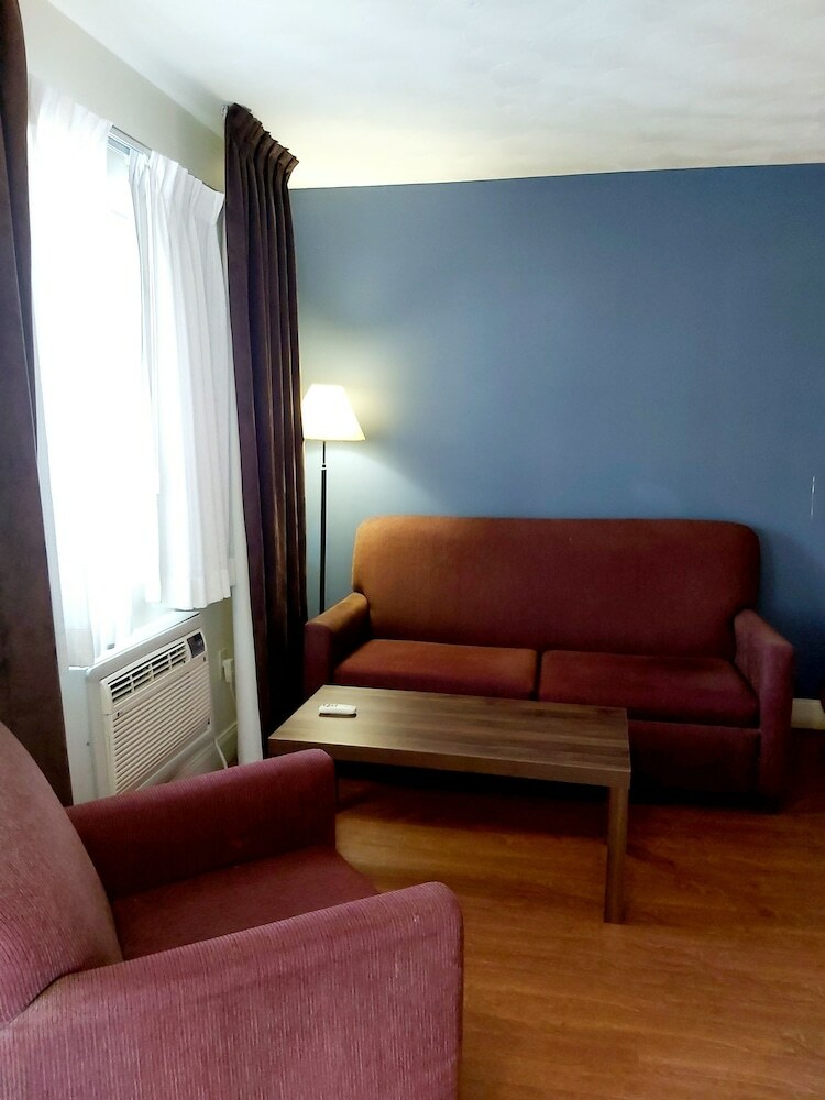 Seelys Motel
